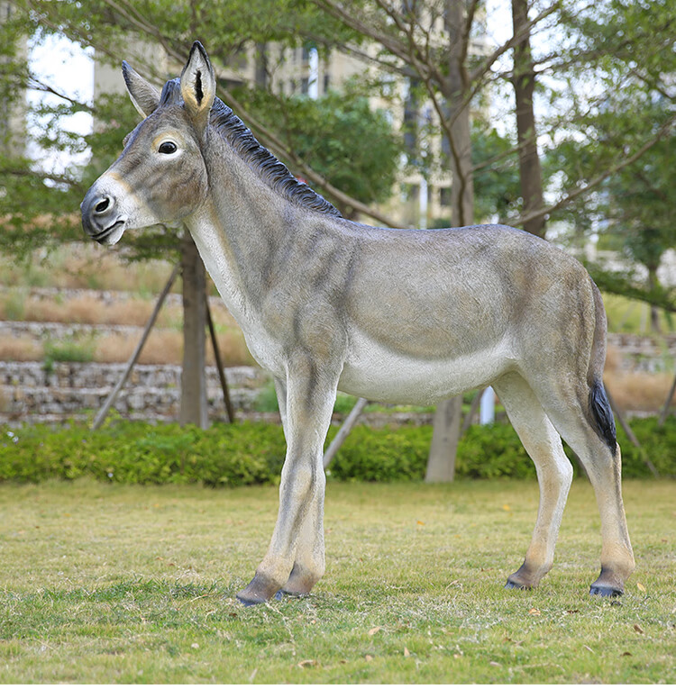 毛驴玻璃钢雕塑仿真动物摆件户外公园农场小区草坪驴肉火烧店装饰 小