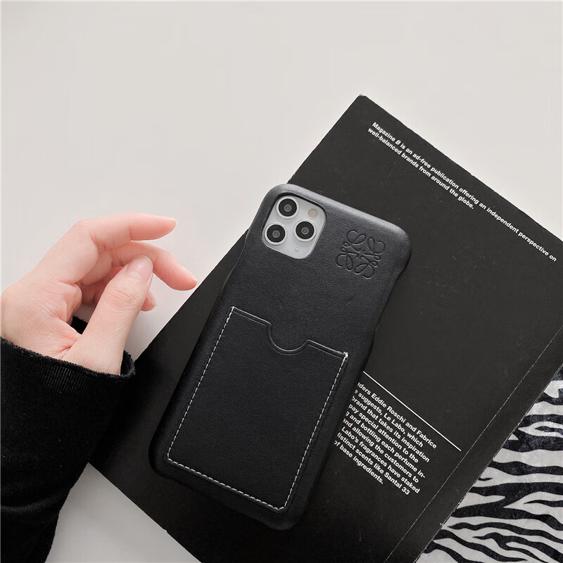 hkxaloewe插卡包适用iphone12promax苹果11罗意威手机壳78p 黑色logo