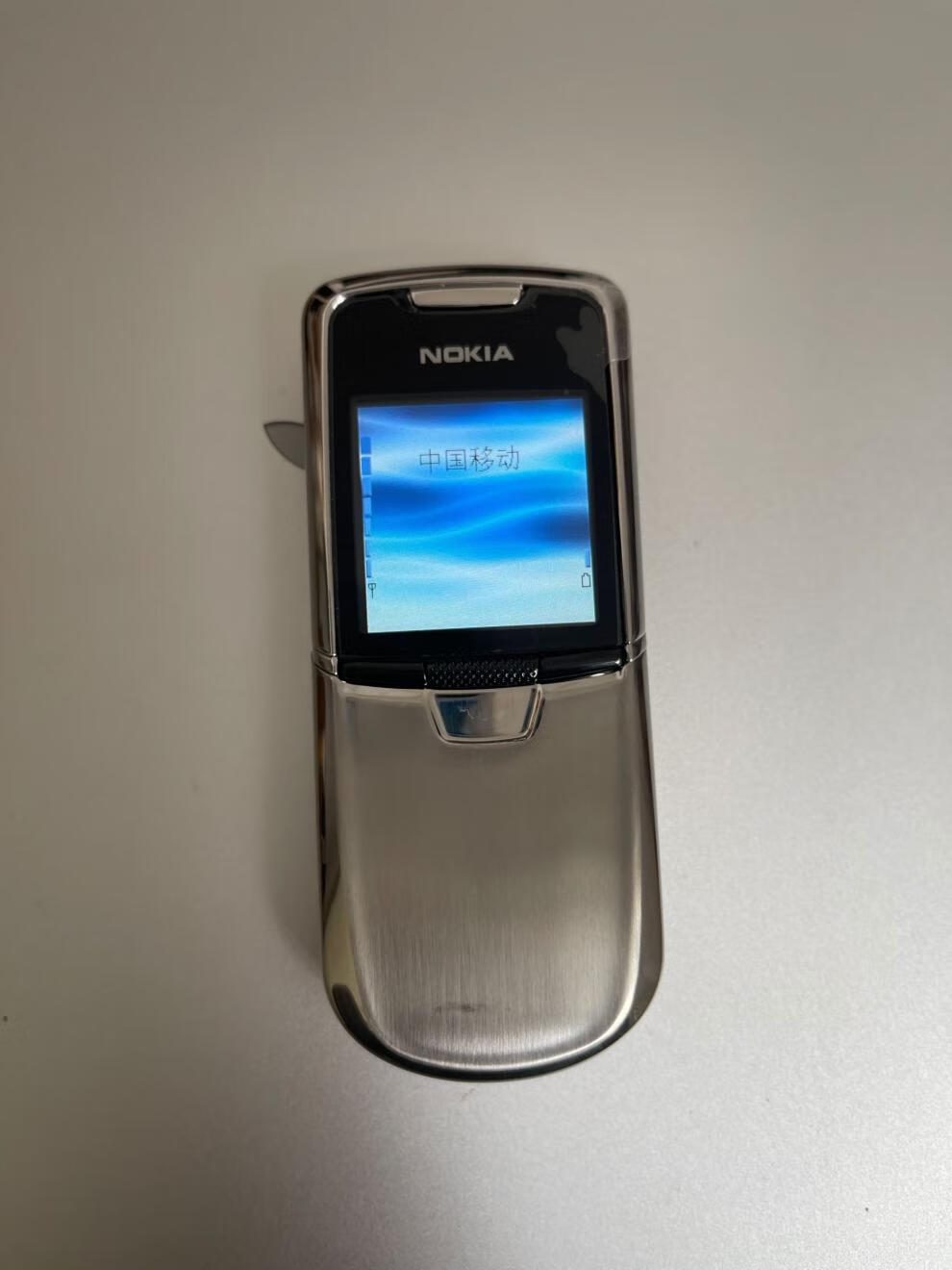 诺基亚 8800不锈钢金属上滑盖手机经典怀旧老款老人学生戒网备用机