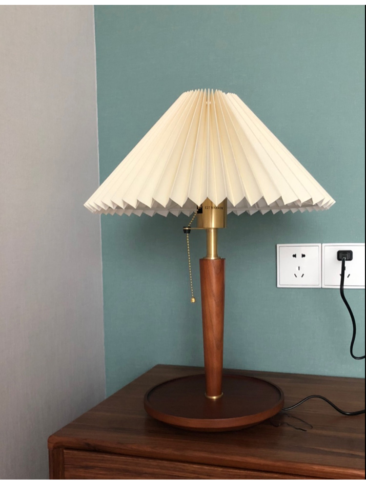 床头灯百褶复古台灯卧室书房书桌床头灯北欧美式ins法式中古拉绳