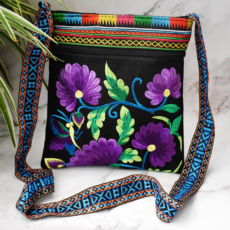 民族风百搭斜包刺绣花包单肩斜挎包彝族傣族舞台休闲包包生日节日礼物