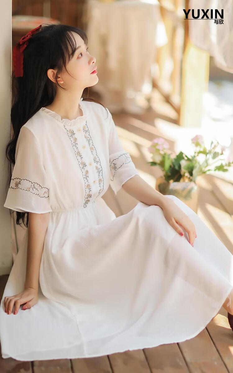 与欣 夏天女生少女初中学生女装改良刺绣连衣裙小清新复古中国风夏季