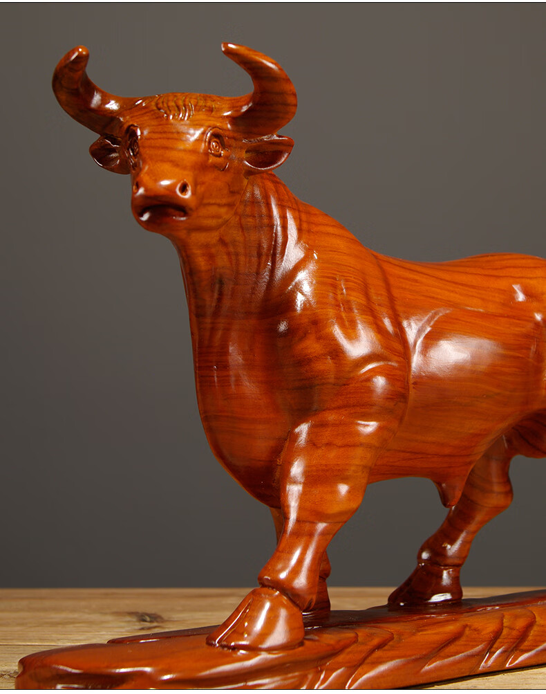 唐砖花梨木雕刻牛摆件牛气冲天家居办公室装饰工艺品公司店铺开业礼