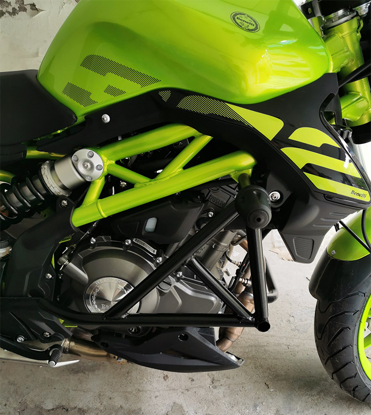 300/302s保险杠防摔棒护杠竞技杠追600改装 黄龙300/302s老款黑杠 两