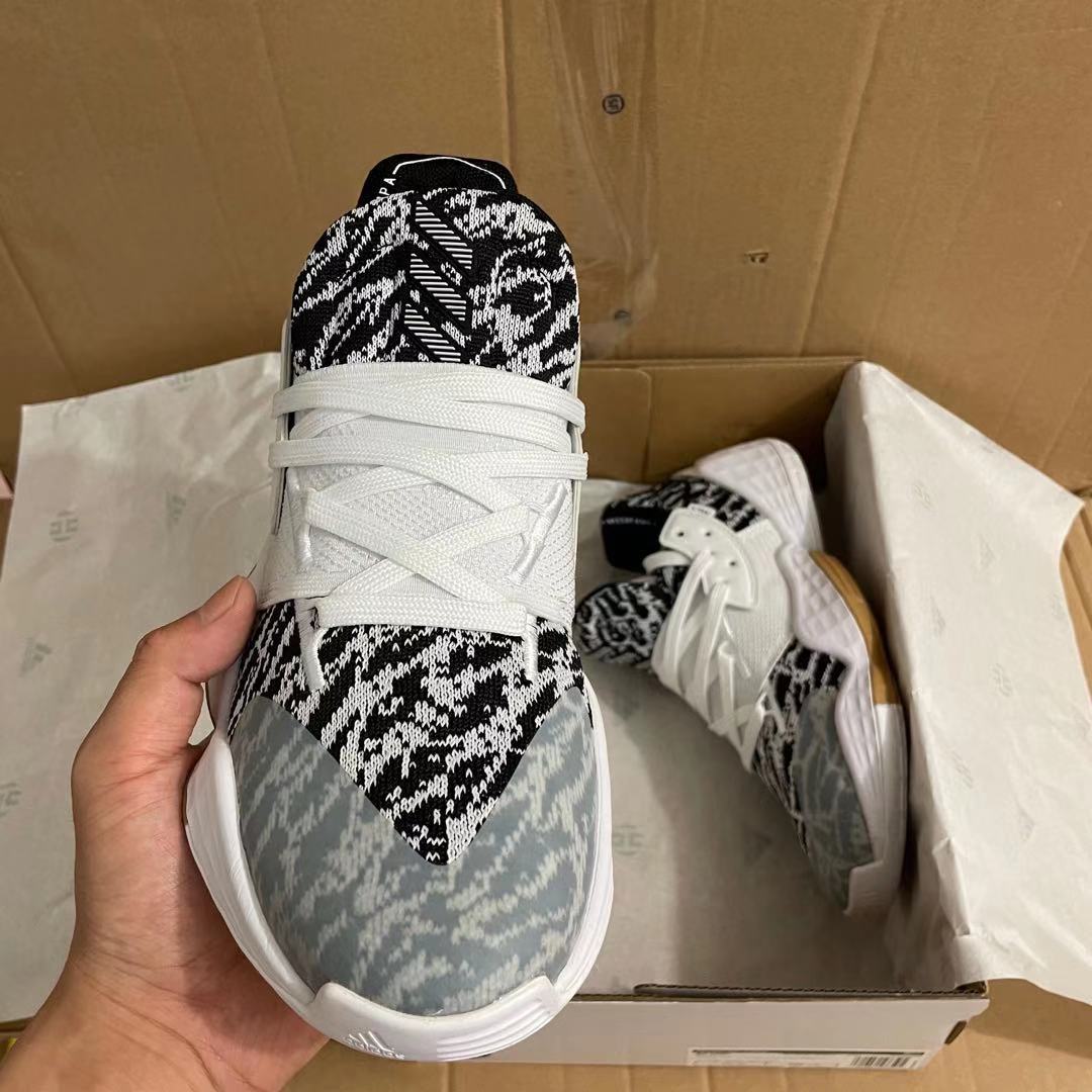 低帮实战耐磨篮球鞋哈登4代特价篮球鞋战靴哈登4星球大战42偏小一码