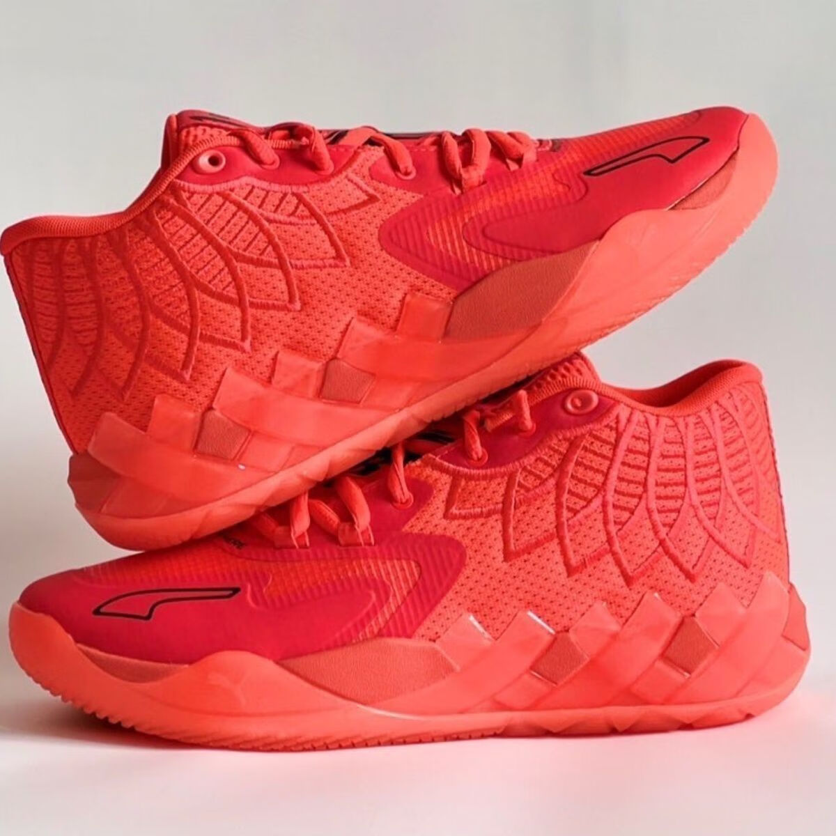 纯原mb01拉梅洛鲍尔三球一代夏洛特黄蜂红绿鸳鸯实战篮球鞋大红39