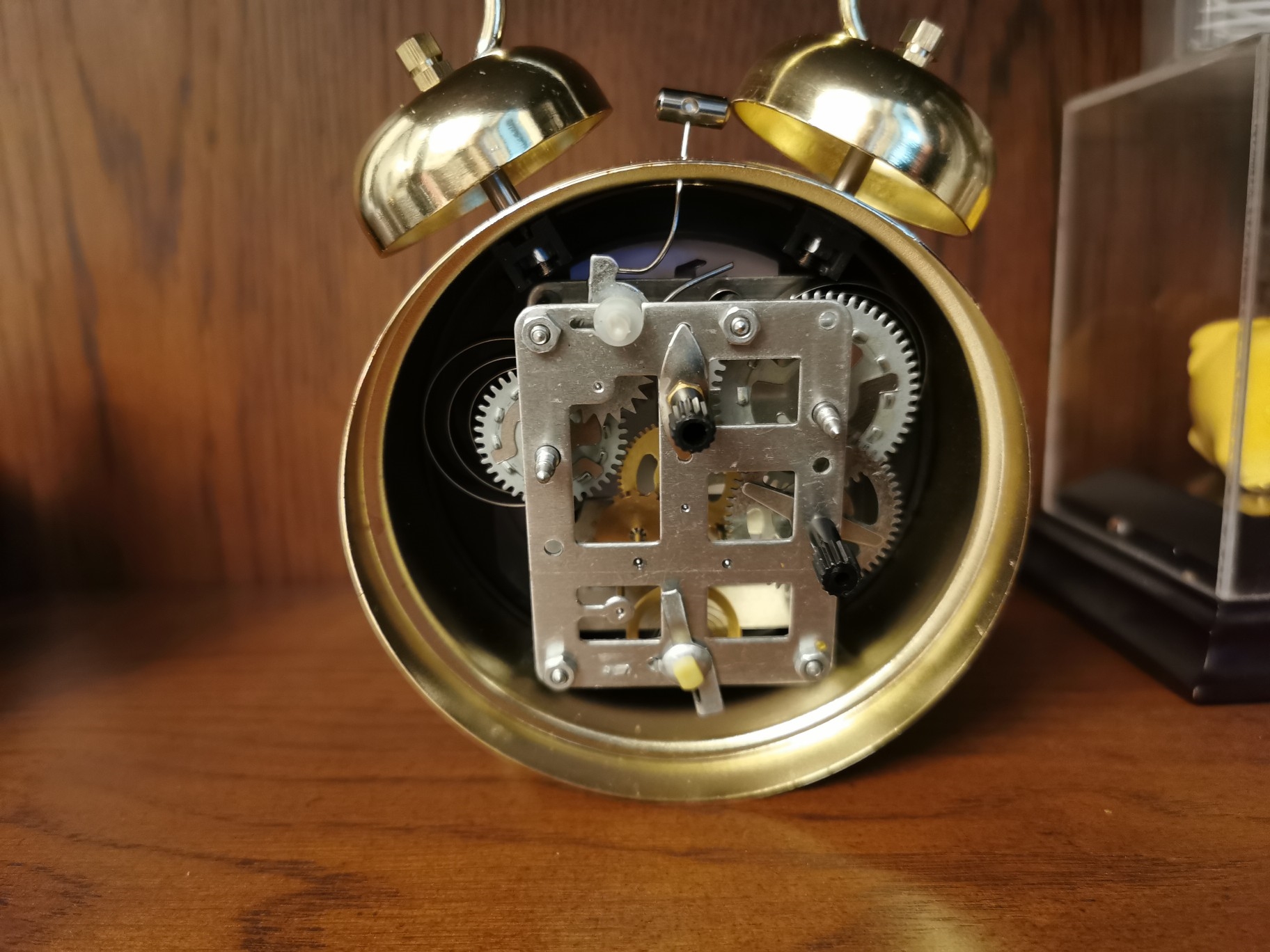 闹钟小型老机械表纯手动机械表机械钟合飞发条上弦纯铜机芯小闹钟