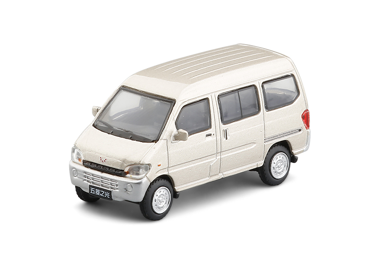 64 五菱之光面包商务减震车身车底合金汽车模型玩具 五菱之光银色 mpv