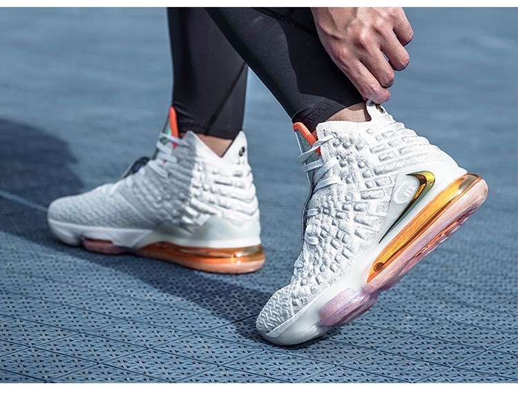 君别联名詹·姆斯17代篮球鞋白橙lbj15男士联名全战靴网面透气高帮