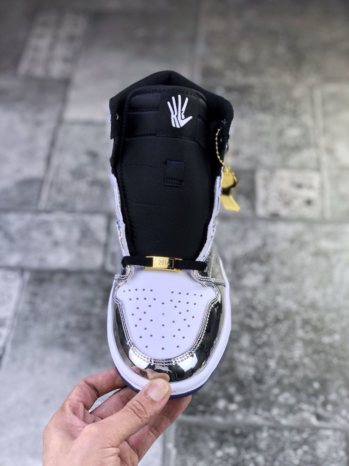 高品质air乔aj伦纳德液态银镜面电镀银男女高帮运动篮球鞋伦纳德液态