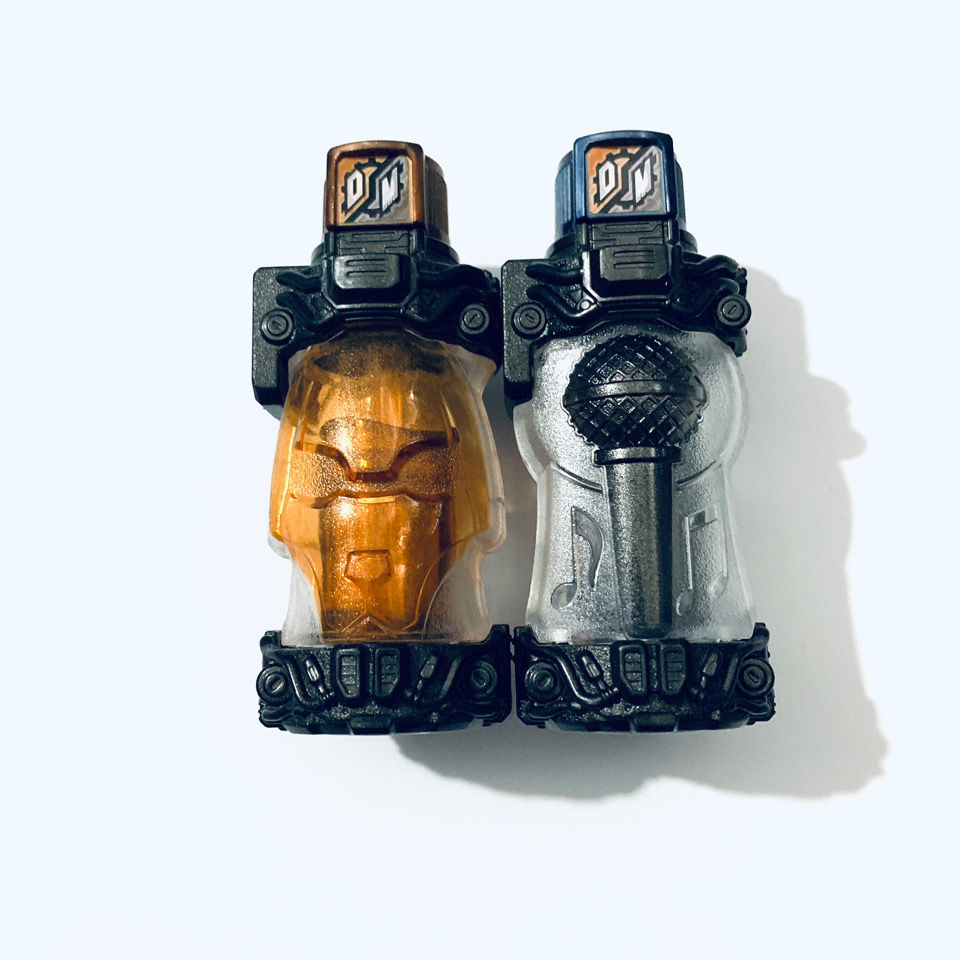 万代假面骑士build创骑dx限定骑士龙锁金兔银龙满瓶金兔银龙