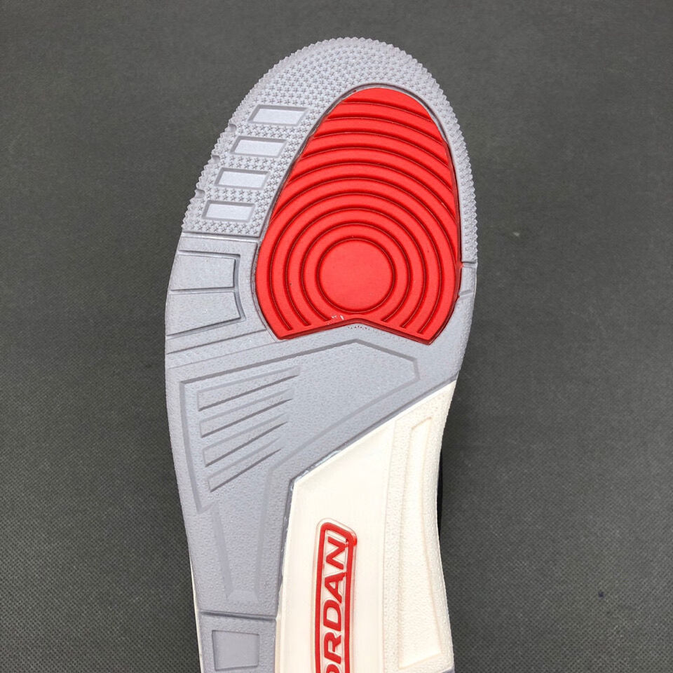 低帮aj312男女运动鞋cd7069101功能:防滑,耐磨闭合方式:系带鞋底材质