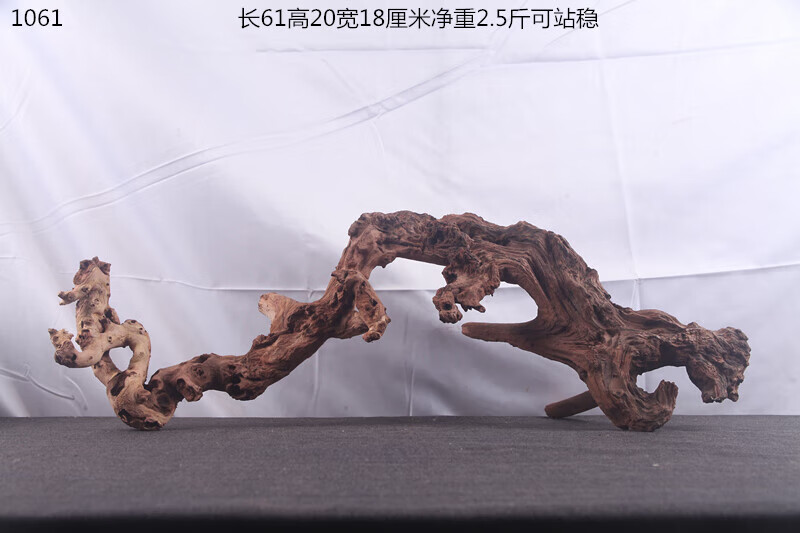 006ec6fb081f01c6.jpg