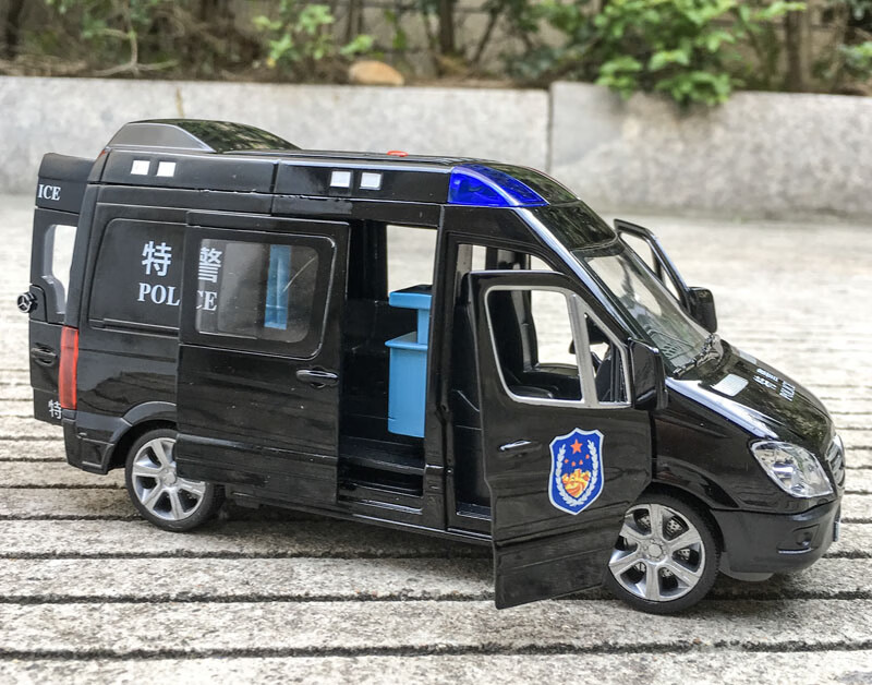 奔馳凌特警車玩具汽車模型合金110玩具車警察抓小偷男孩生日禮物奔馳