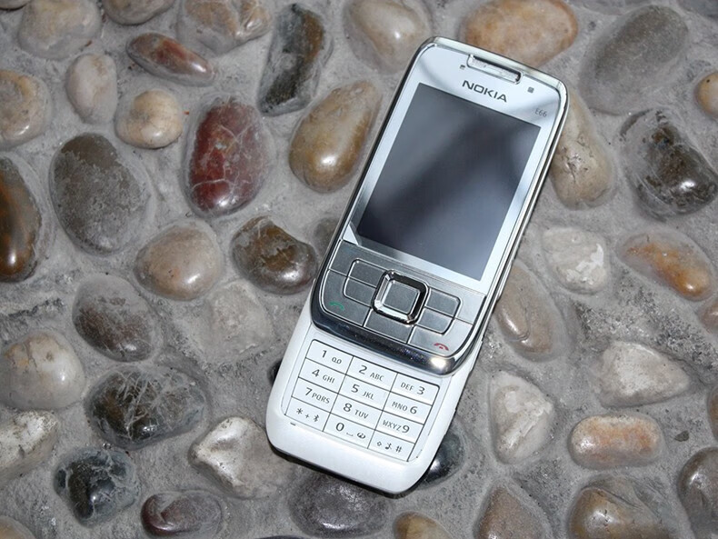 收藏备用机 nokia/诺基亚 e66 滑盖按键联通3g经典怀旧收藏学生戒网
