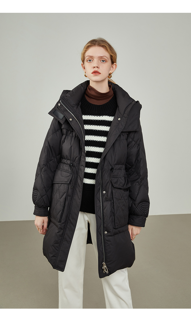 90白鸭绒范思蓝恩2021年冬季新款时尚休闲连帽羽绒服女外套214086黑色