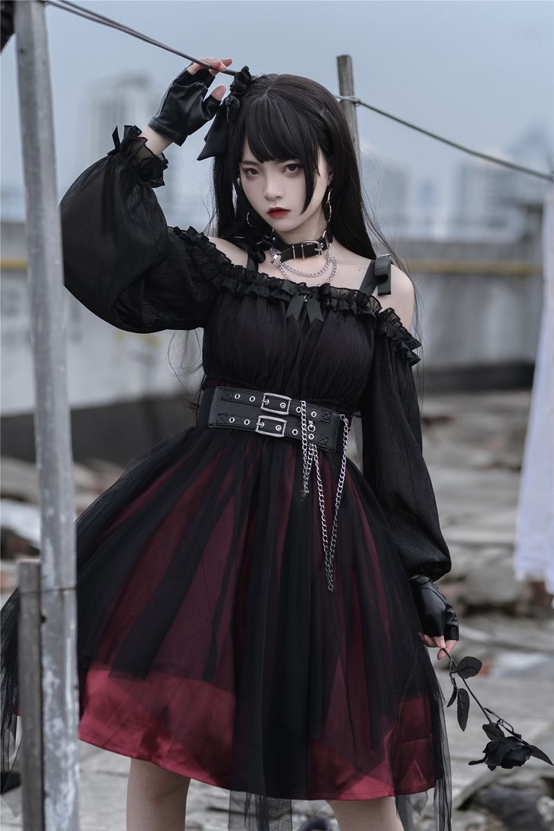 少女杀手不规则暗黑哥特风裙洛丽塔连衣裙天长袖红色短款腰带裙长94