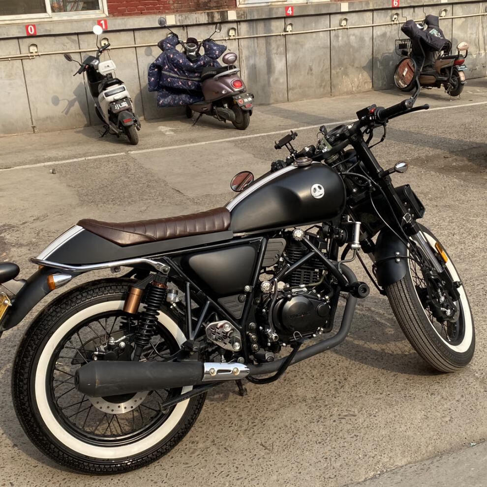 长江400改装配件复古白边轮胎夹片金吉拉300cm500cm300gv300gv300