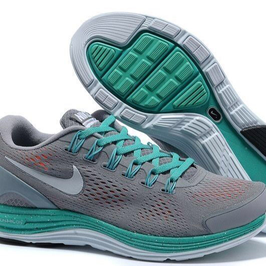 新款男鞋登月4代跑步鞋网面透气女鞋休闲旅游运动情侣鞋9月17日001