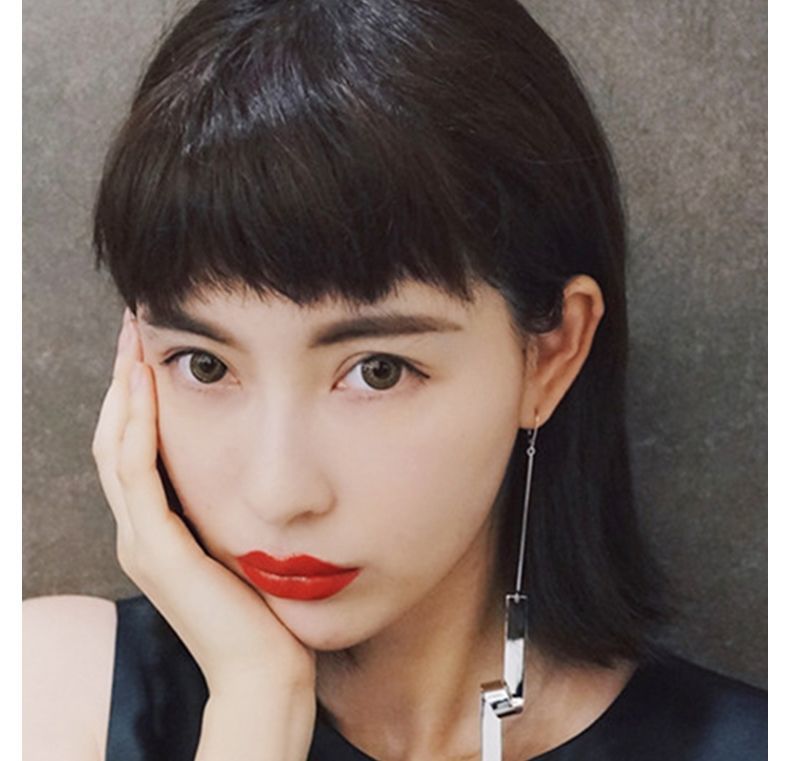 唐妮二次元真发狗式啃刘海假发片自然圆脸眉上短刘海修脸无痕女假刘海