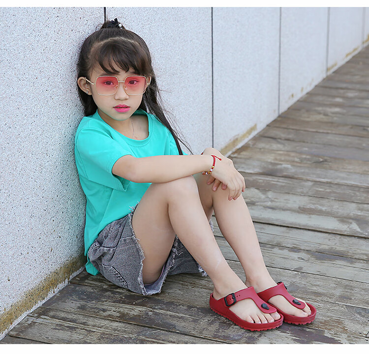 男童人字拖夏季男孩拖鞋外穿小学生沙滩鞋中大童居家凉拖防滑软底女孩