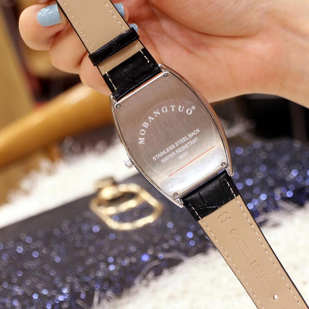 优雅奢华镶钻女士手表2022年新款瑞士名表时尚酒桶形满钻真牛皮防水