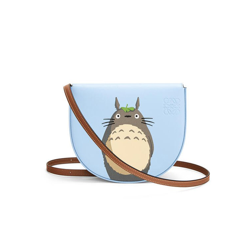 loewex龙猫loewe罗意威女包heel龙猫印花迷你单肩斜挎马鞍包a661v01x