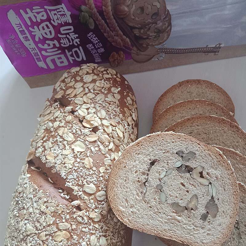新疆西域麦尔斯大列巴切片全麦果仁黑麦杂粮营养早餐安居尔俄罗斯面