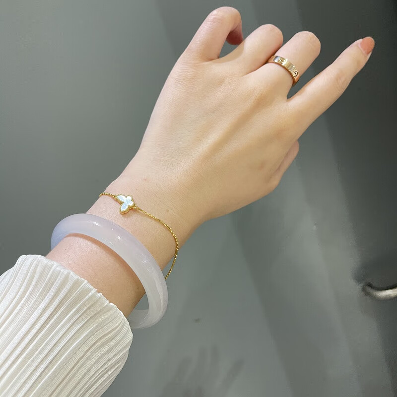 白月光荔枝冻玛瑙手镯女白冰玉髓镯子古风少女冰种玉镯高冰 60~62香槟