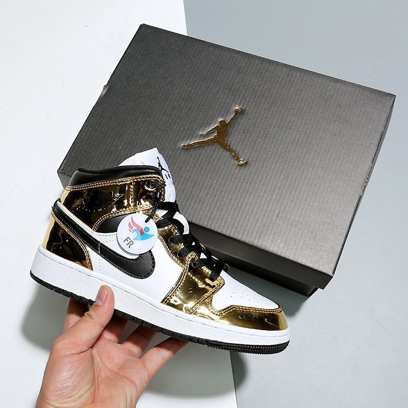 aj真爆全黑白熊猫液态金漆皮乔1中邦篮球鞋运动休闲鞋dd1649 液态金