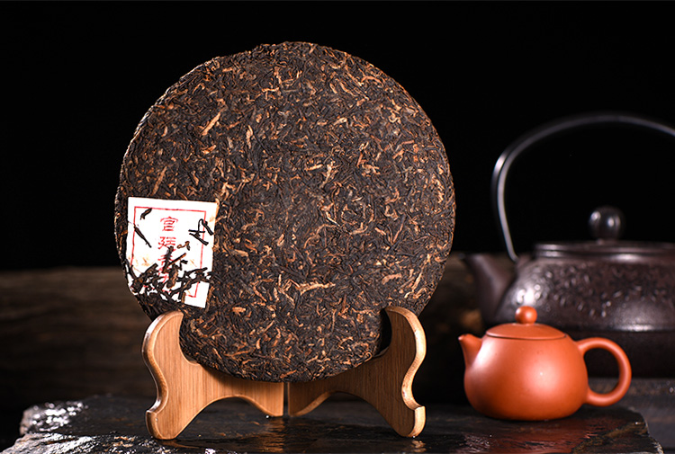 凯偲洽 2008年勐海布朗山金芽金针贡饼云南普洱熟茶饼蜜香357g 香357g