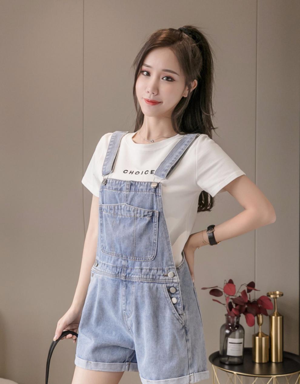 韩版宽松百搭牛仔背带裤短款夏天女裤时尚显瘦小个子卷边连体裤子学生