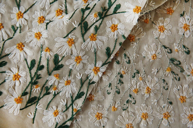 风复古文艺雏菊刺绣立体绣花棉麻布料diy包包衣服手工面料 野菊刺绣