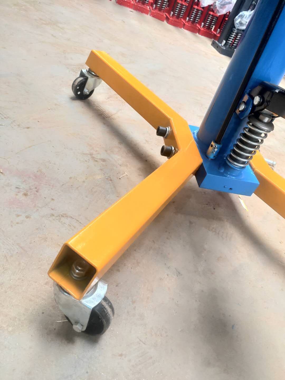 适用于高位运送器汽修波箱顶抬变速箱托架拖顶06吨t托盘千斤顶汽修厂