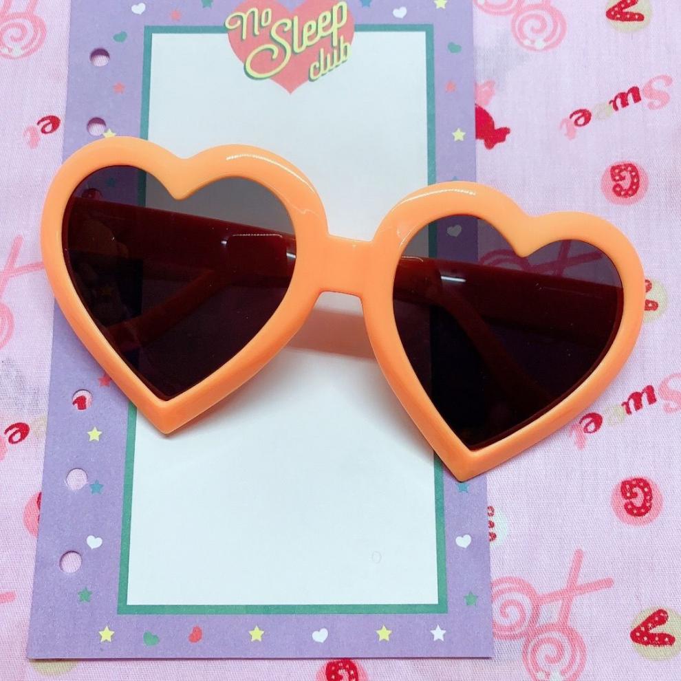 网红爱心墨镜女ins街拍韩版潮流太阳镜少女搞怪复古港风心形眼镜橘黄