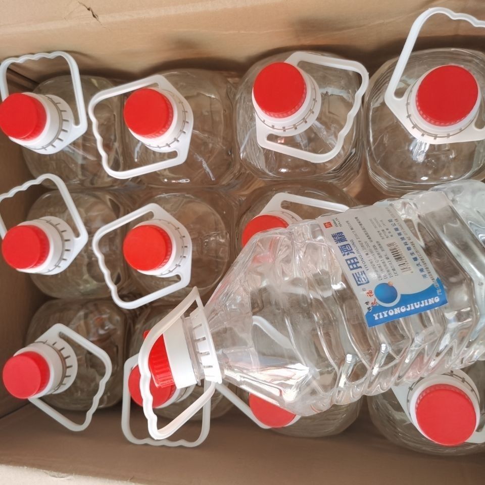 酒精75度消毒液水的家用杀菌室内批发专用喷雾学生2500ml大桶车载75