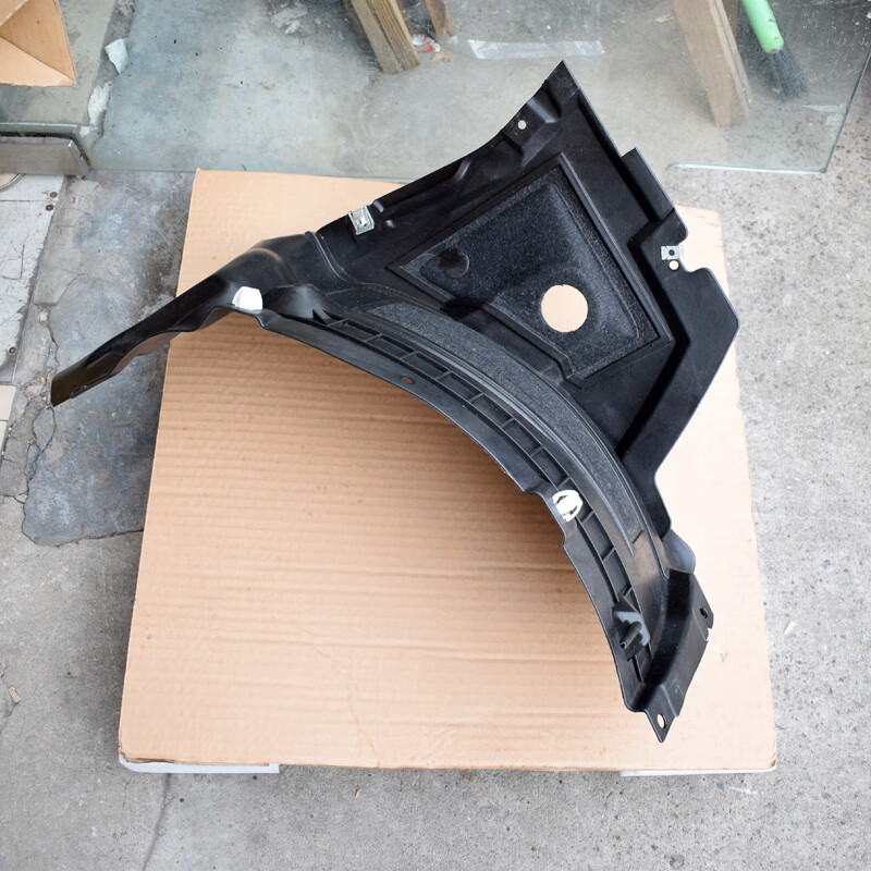 益君健适用于奥迪a6l c7前轮阻泥板 叶子板内衬前段阻泥板 扰流板