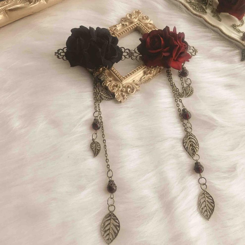 芙蕖lolita边夹胸针两用哥特搞死系红黑风玫瑰流苏发饰 可配花筳七夕