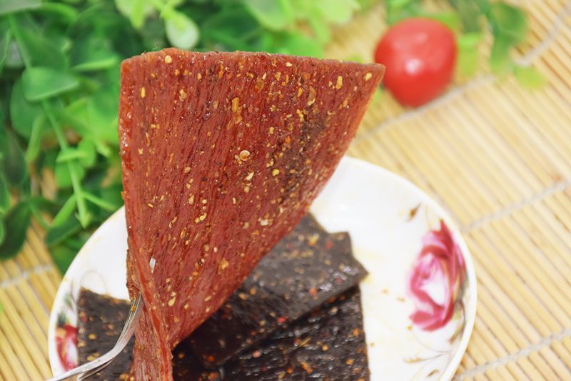 牛板筋 重庆特产 麻辣小吃陆草垫 泡椒牛板筋辣条儿时零食 牛板筋30