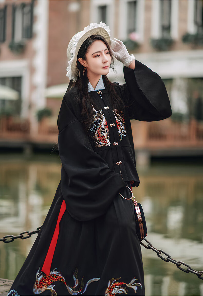 如梦霓裳汉服女明制补服夹衣年年有鱼绣花方领补子搭配袄裙春季款