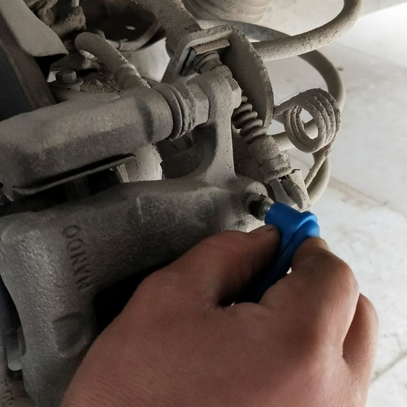 左一仁刹车油更换机刹车油制动液更换工具抽油工具刹车油分泵螺丝接头