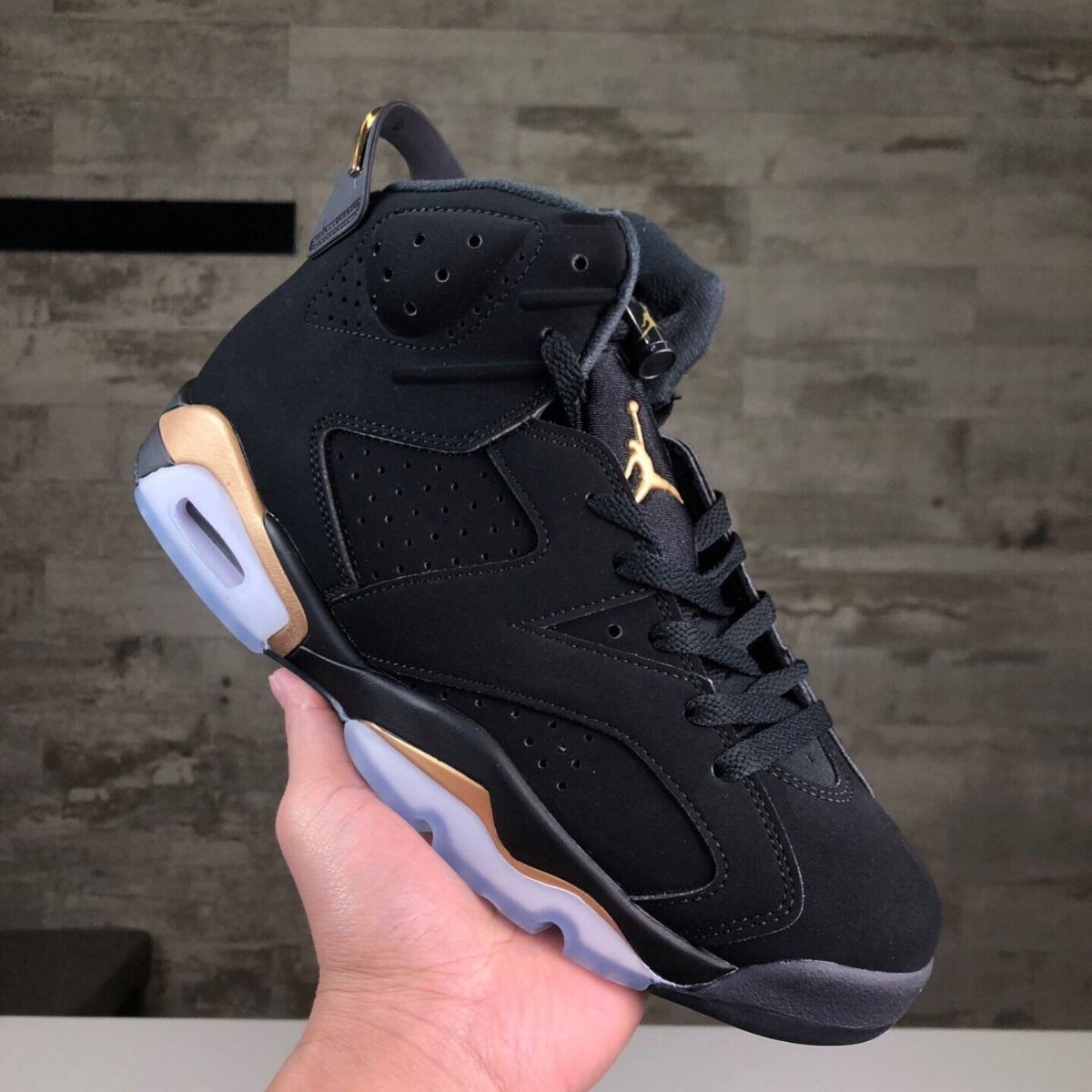 纯原纯原军绿鬼脸篮球鞋乔6黑红反射银手稿黑金燧石兔八哥高帮男女鞋