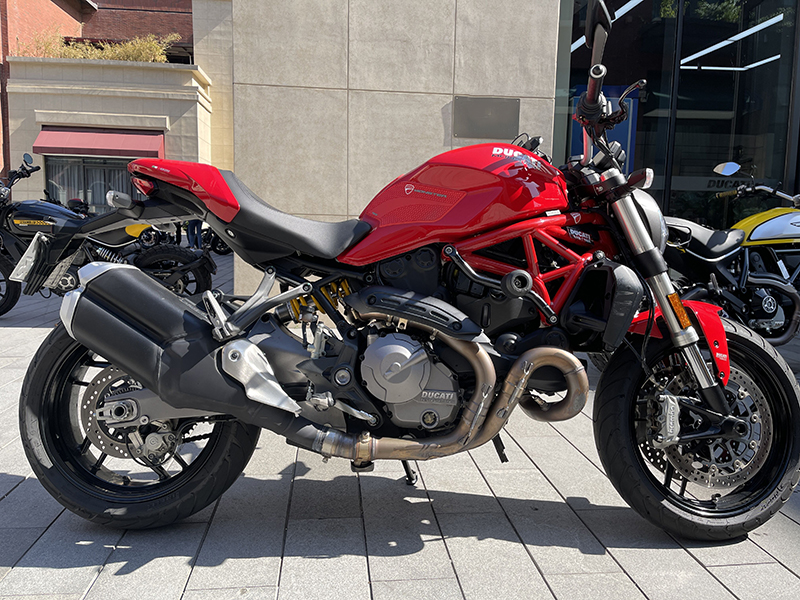 怪兽821油箱贴防滑贴杜卡迪侧贴新款2021 monster821中间单张红【图片