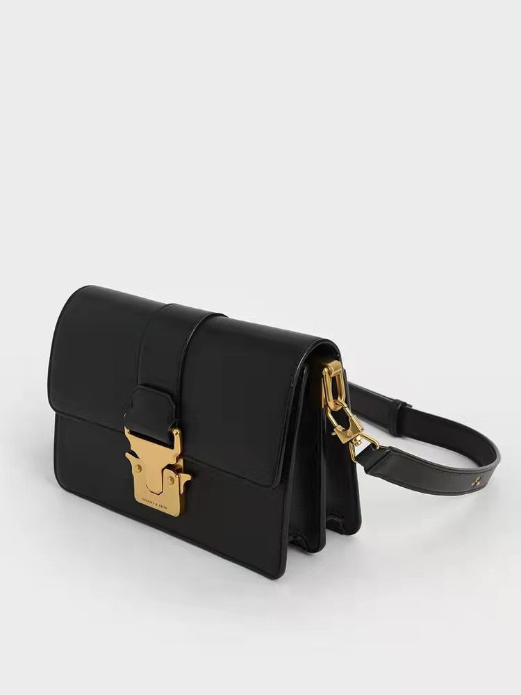 ck小女神潮流女包女包秋冬新款小方包金属牛头锁扣包女单肩斜挎翻盖