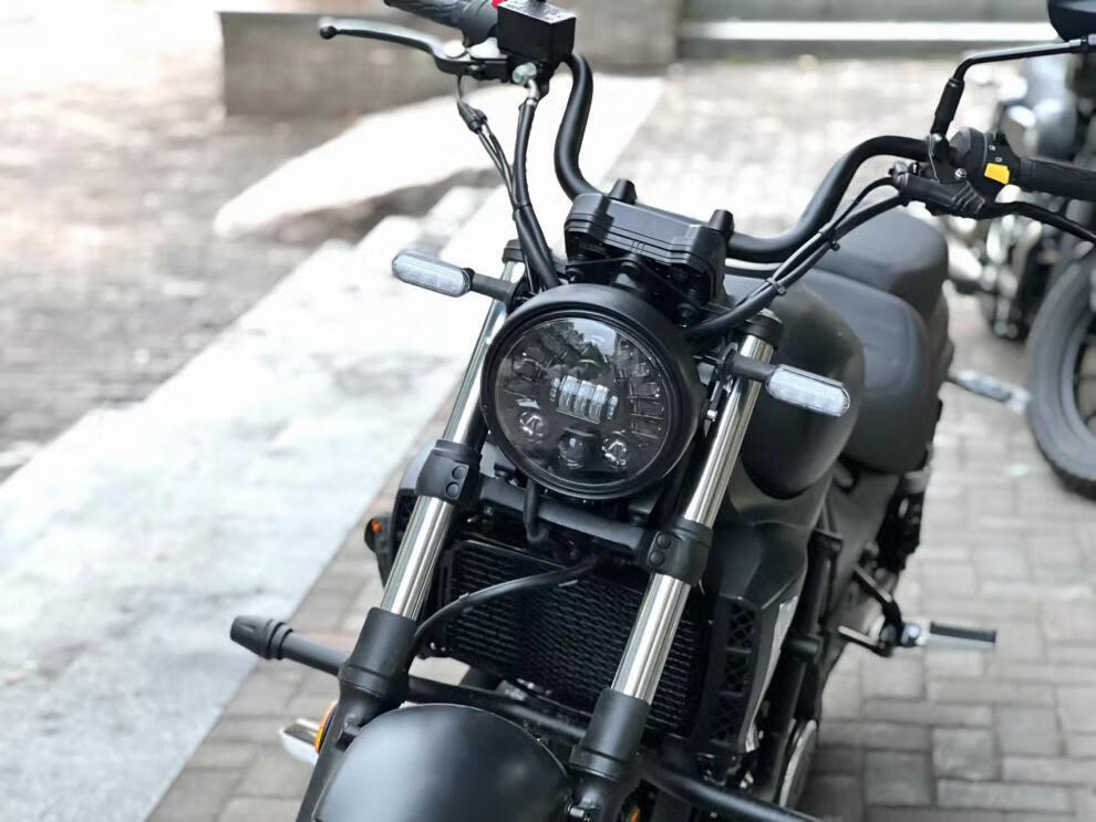 22-23年款豪爵tr300改装金属壳复古圆灯无损直上大灯总成专用无损安装