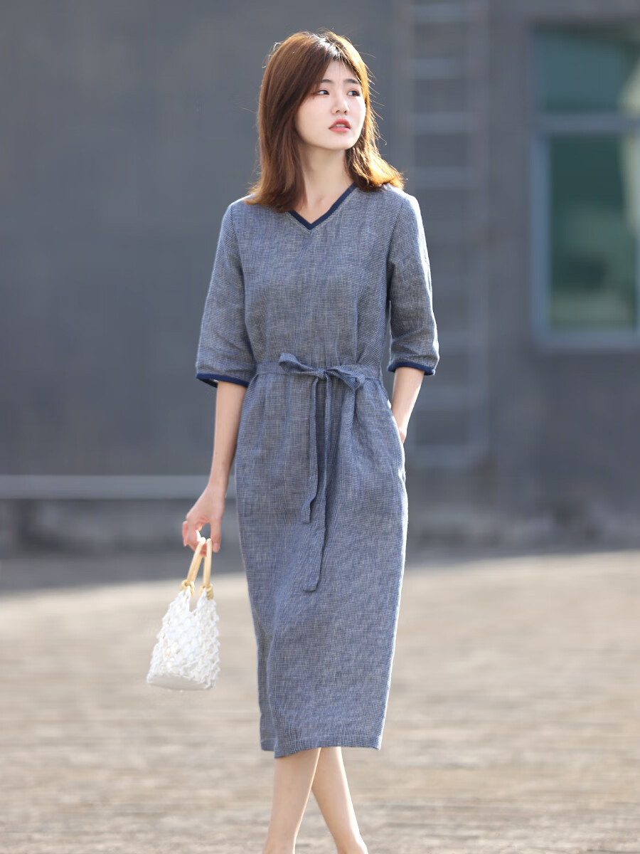 巷槿瞳素素棉麻女装订旗舰店十五家夏新亚麻色织格纹v领显瘦休闲