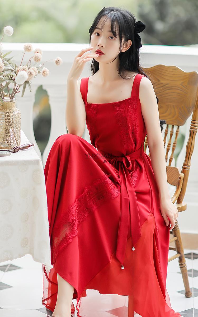 复古文艺连衣裙女中长款温柔小清新吊带裙收腰显瘦仙气十足百搭不挑人