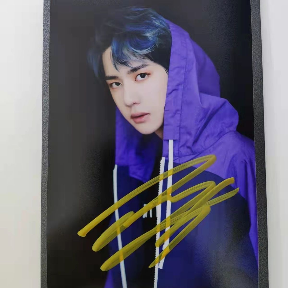 王一博笔签名照时尚周边非印刷6寸 王一博签 非印刷非仿 王一博8