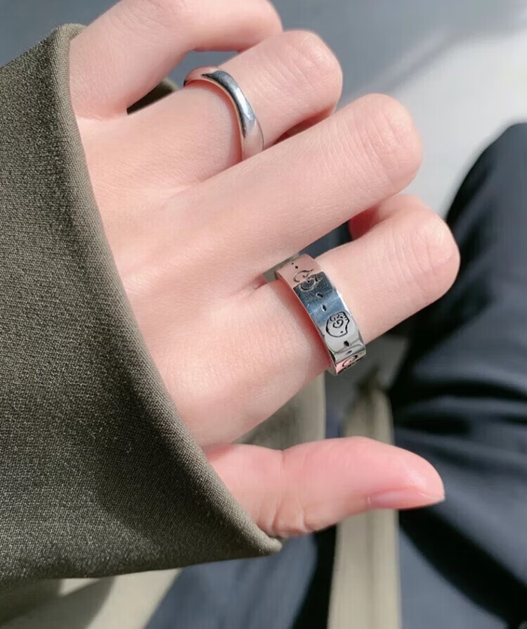 古驰(gucci) chost 银饰6mm情侣戒指 骷髅潮流街头时尚设计款小众情侣