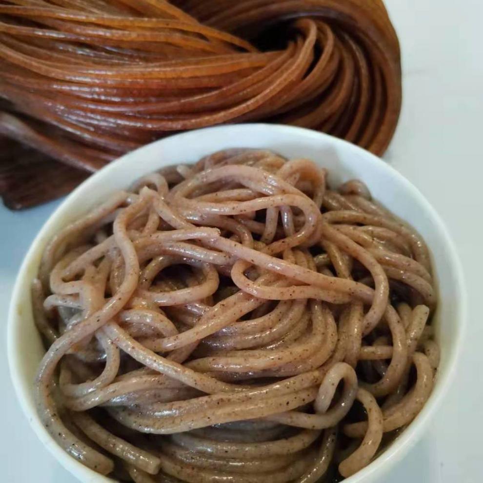 东北特产纯高粱米面条拌面杂粮粗粮鲜面不粘汤麻辣烫凉面高粱面条6斤3